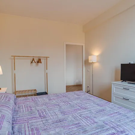 Casa Rebei דירה *
