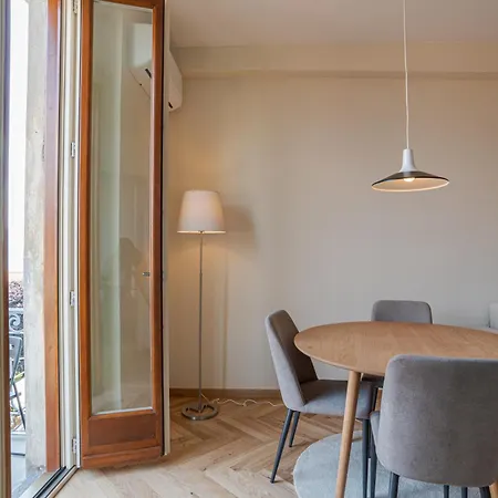 Casa Rebei דירה *